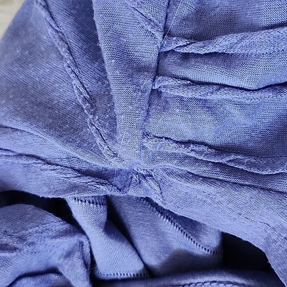 Simply Vera Vera Wang lilac cap sleeve tee with detail - Picture 10 of 12